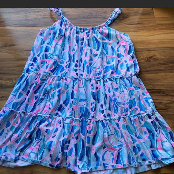 Lilly Pulitzer Dresses & Skirts - Lilly Pulitzer Loro Seing dress M